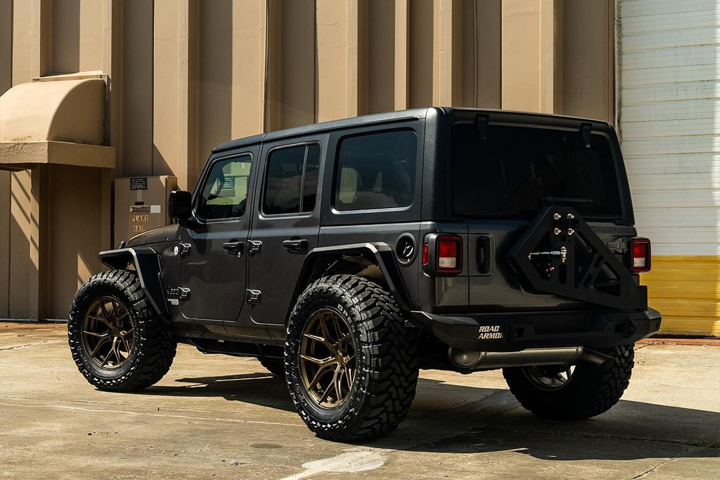 AccuAir's Jeep Wrangler JL Air Suspension System - Product Updates